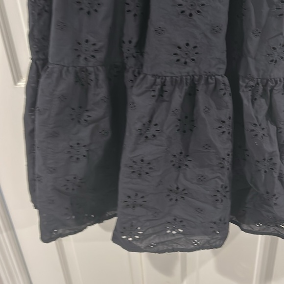 Women’s Amaya Tiered Dress - Picture 5 of 7